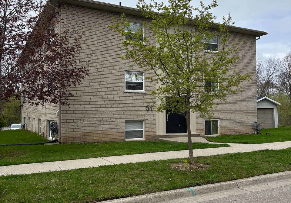 51-chesterfield-avenue-london-south-ontario-x13084514