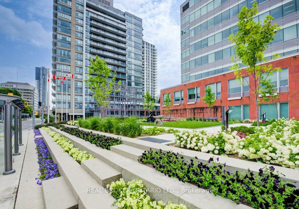 85-duke-street-w-kitchener-ontario-x13084796