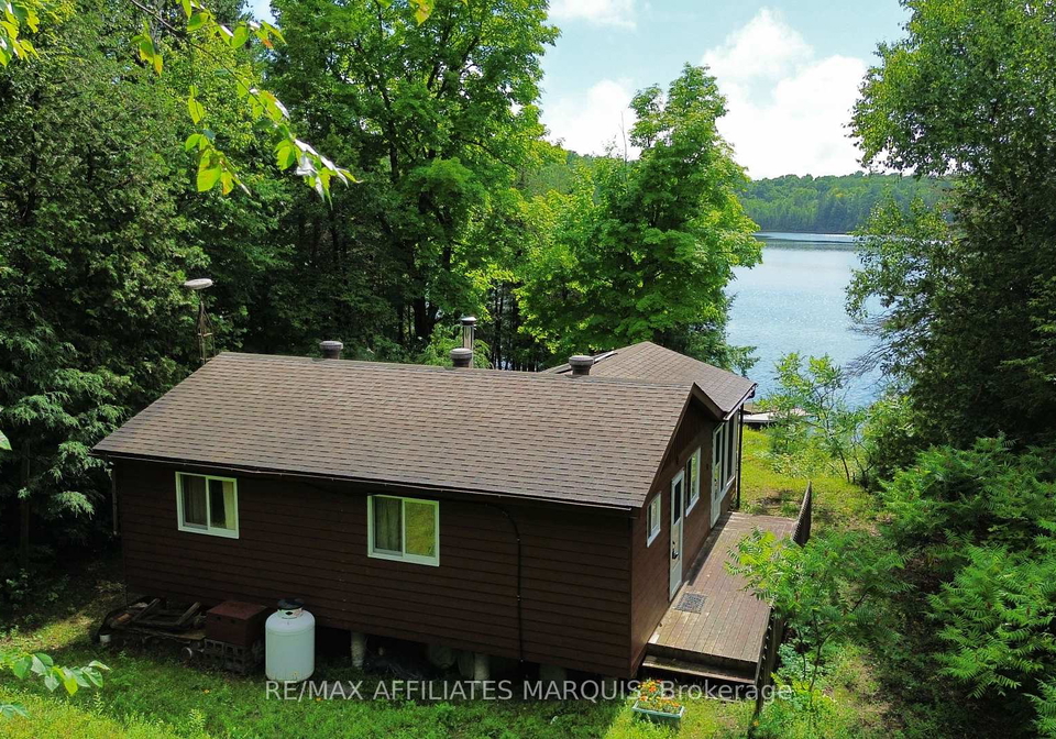 1015-penyck-lake-lane-frontenac-ontario-x13084868