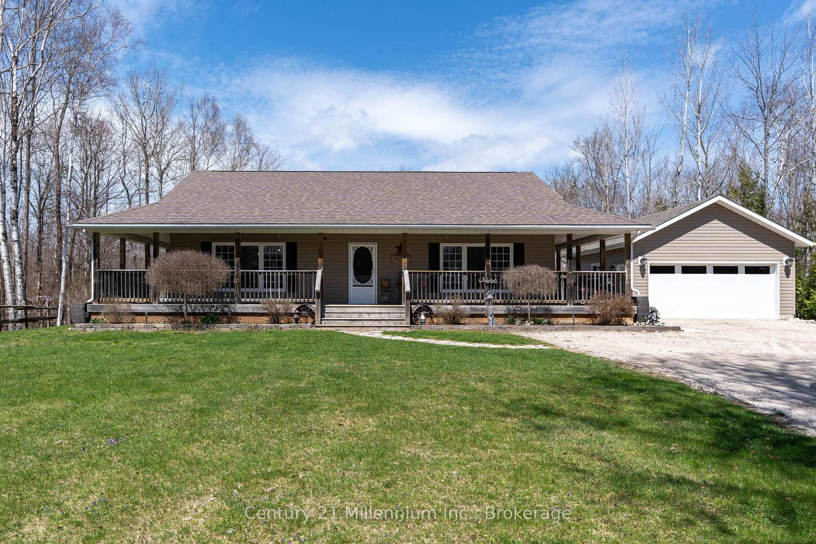 51-larkwhistle-avenue-south-bruce-peninsula-ontario-x13085064