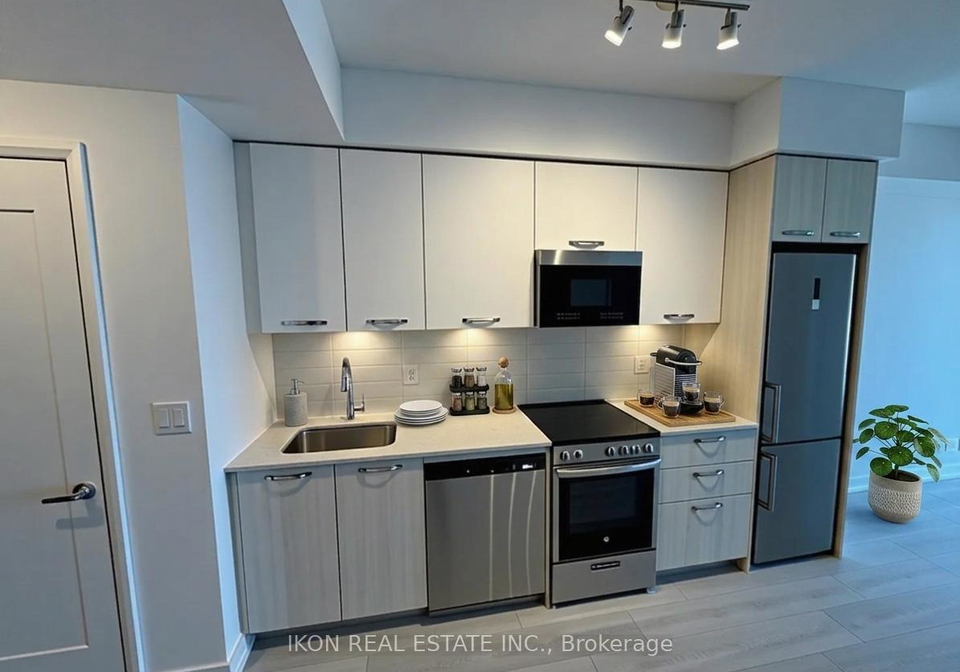 75-james-street-s-hamilton-ontario-x13085166