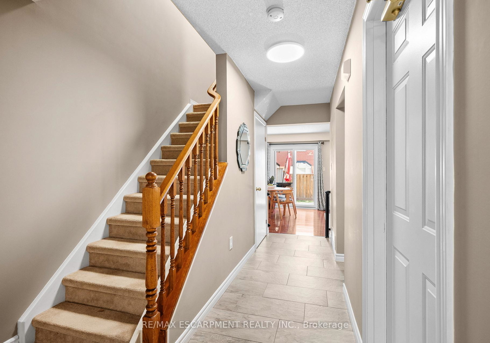 610-barton-street-hamilton-ontario-x13085216