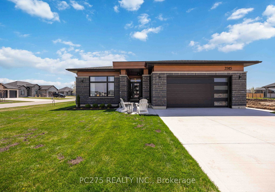 3585-britt-boulevard-plympton-wyoming-ontario-x13085230