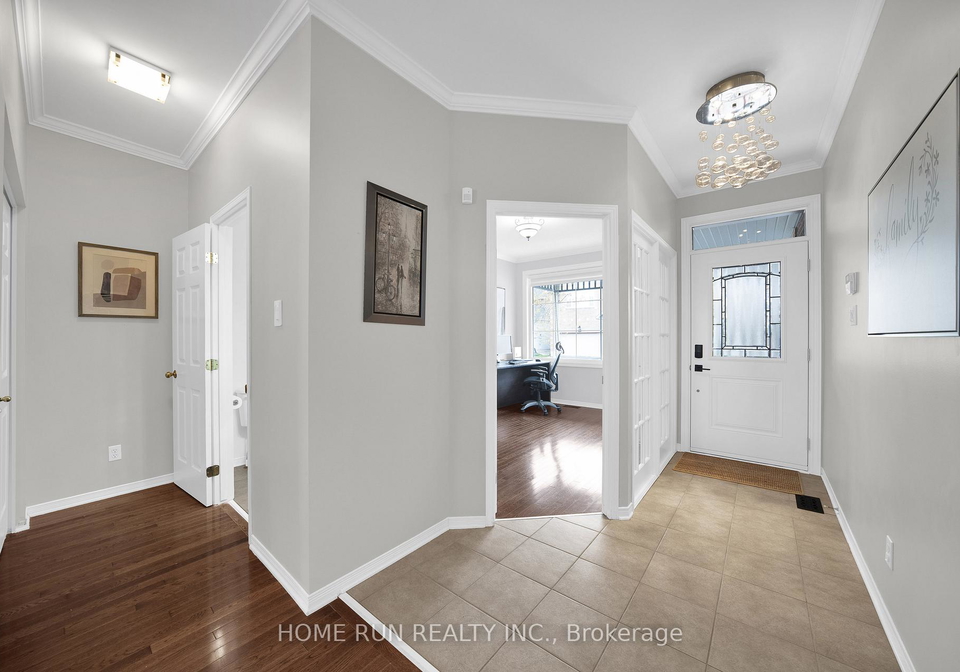 13-colindale-avenue-ottawa-ontario-x13085366