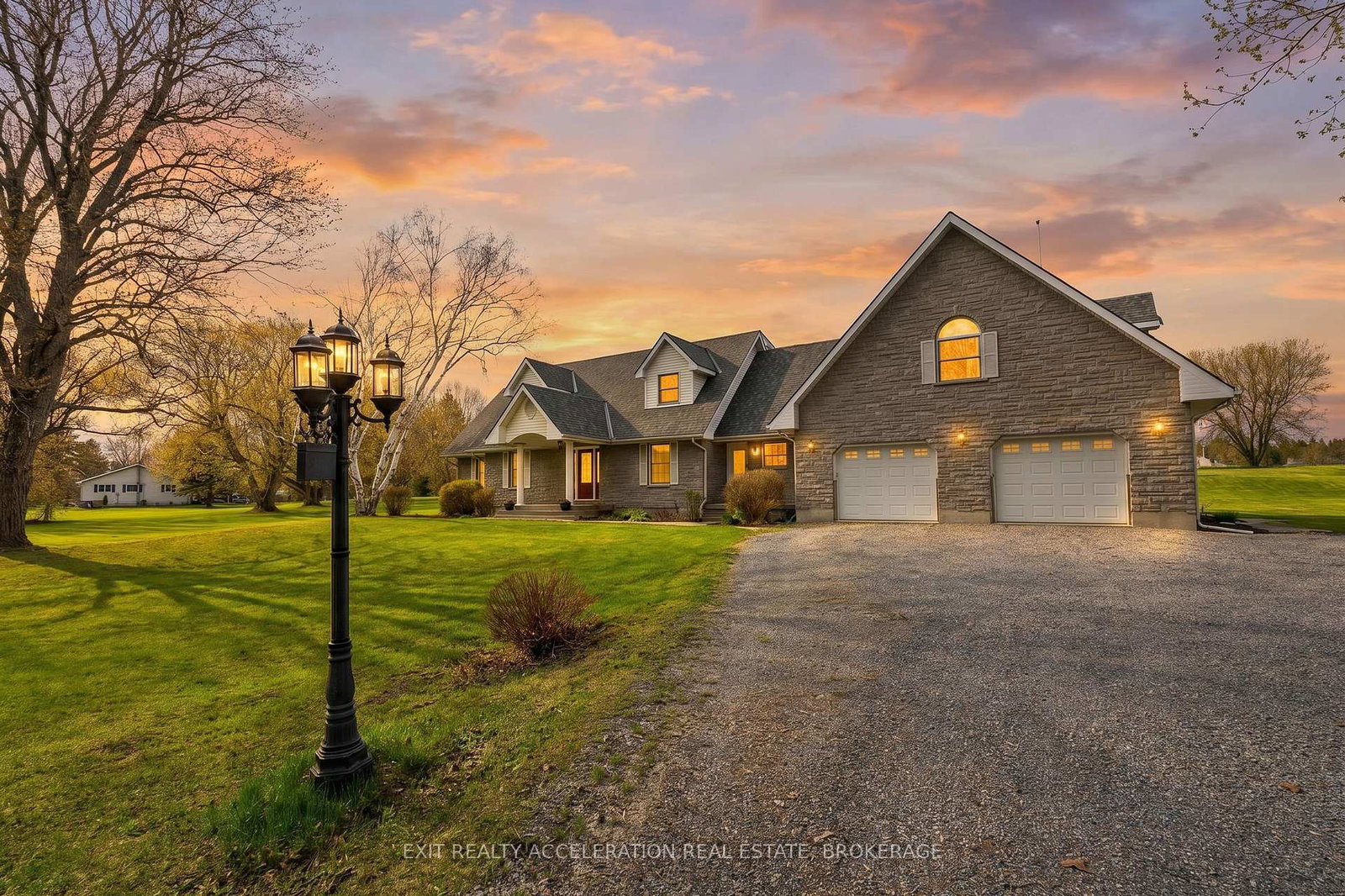 7349-county-road-2-greater-napanee-ontario-x13085486