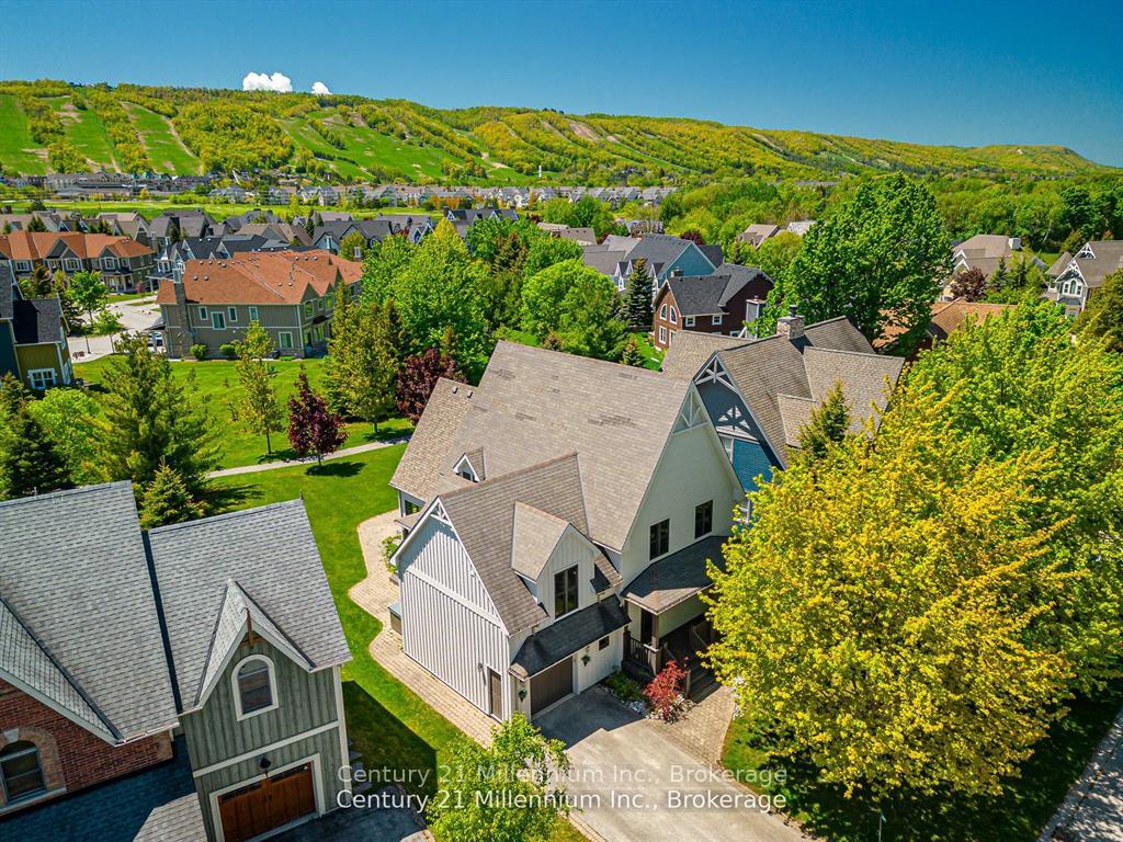 159-snowbridge-way-blue-mountains-ontario-x13085496