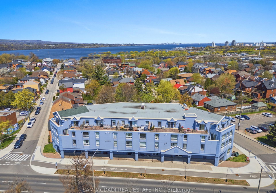 400-york-boulevard-hamilton-ontario-x13085706