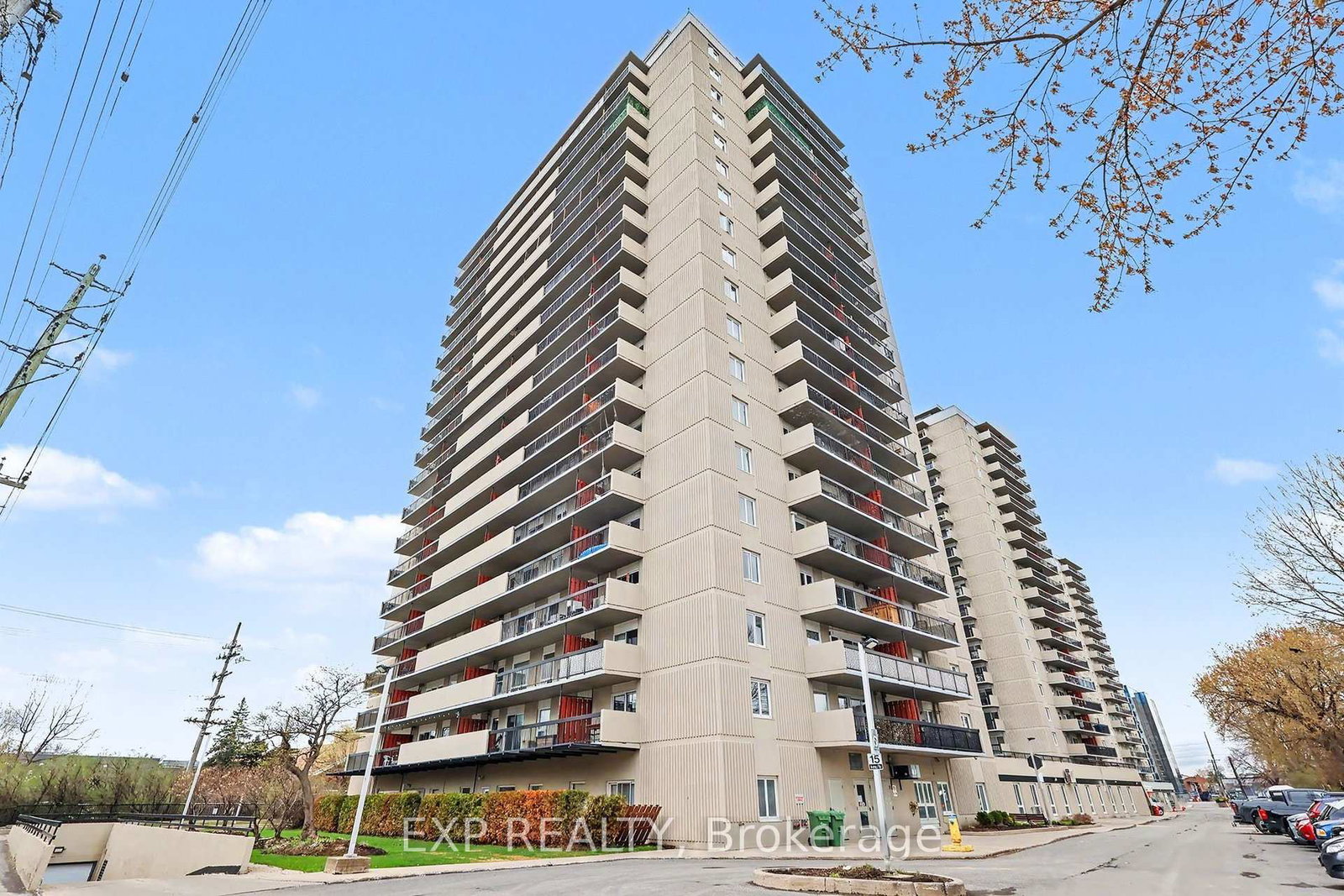 158c-mcarthur-avenue-ottawa-ontario-x13085720