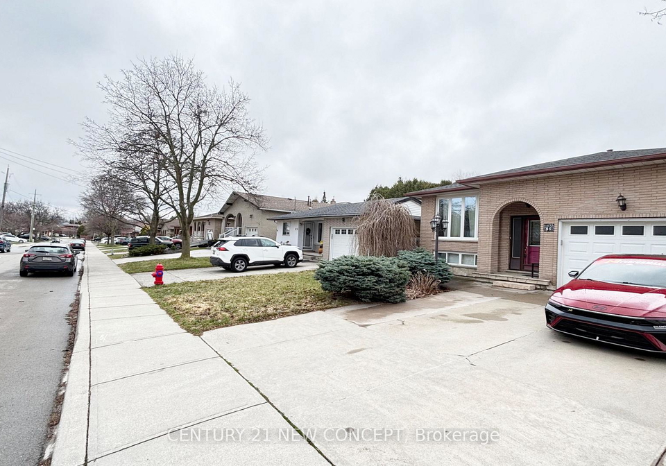 89-greencedar-drive-hamilton-ontario-x13086052