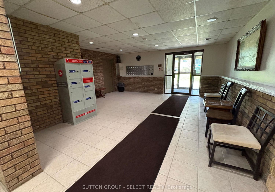 130-park-avenue-e-chatham-kent-ontario-x13086062