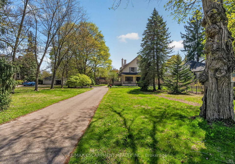 64-jerseyville-road-w-hamilton-ontario-x13086190