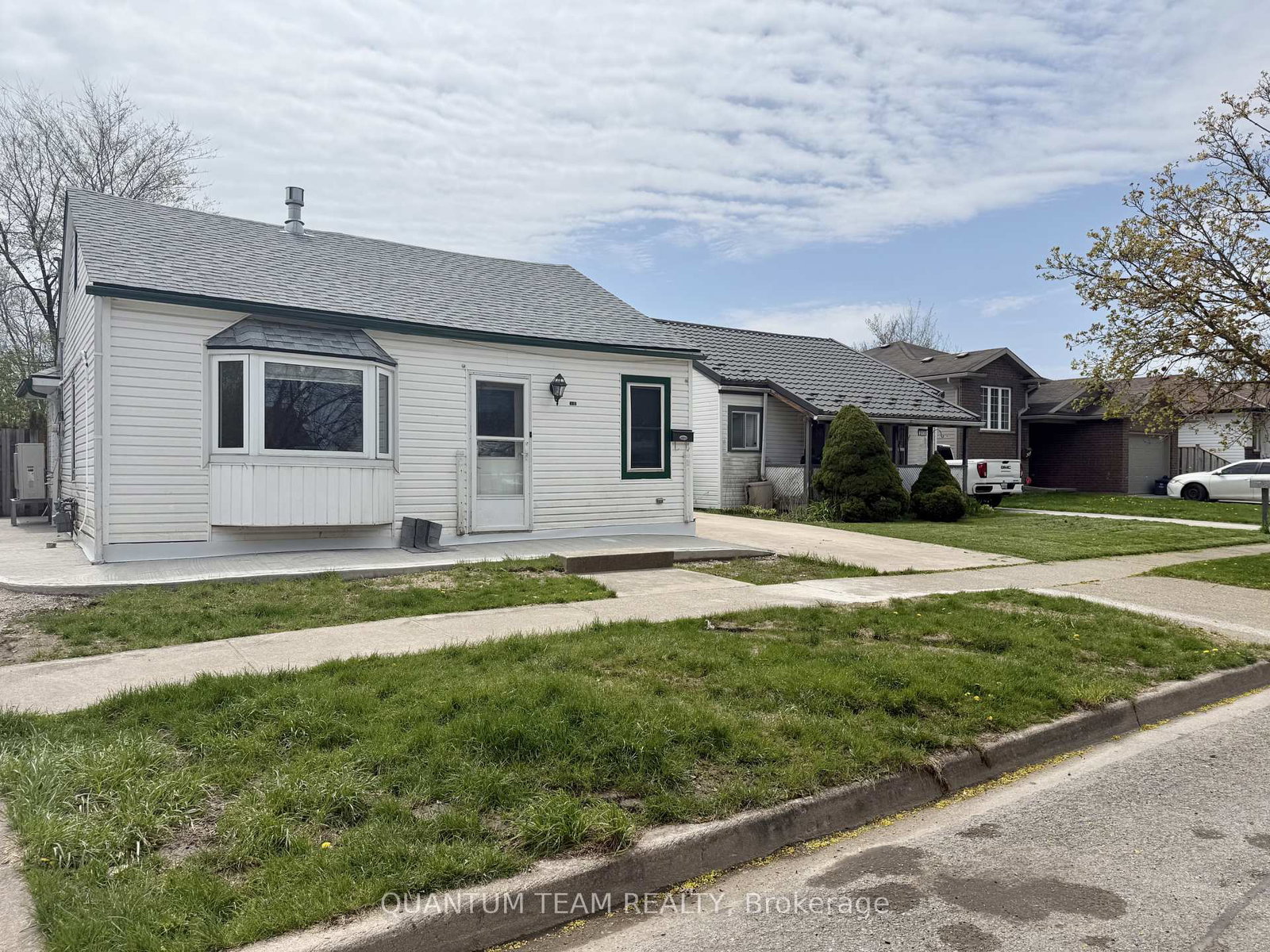 317-simpson-avenue-welland-ontario-x13086306