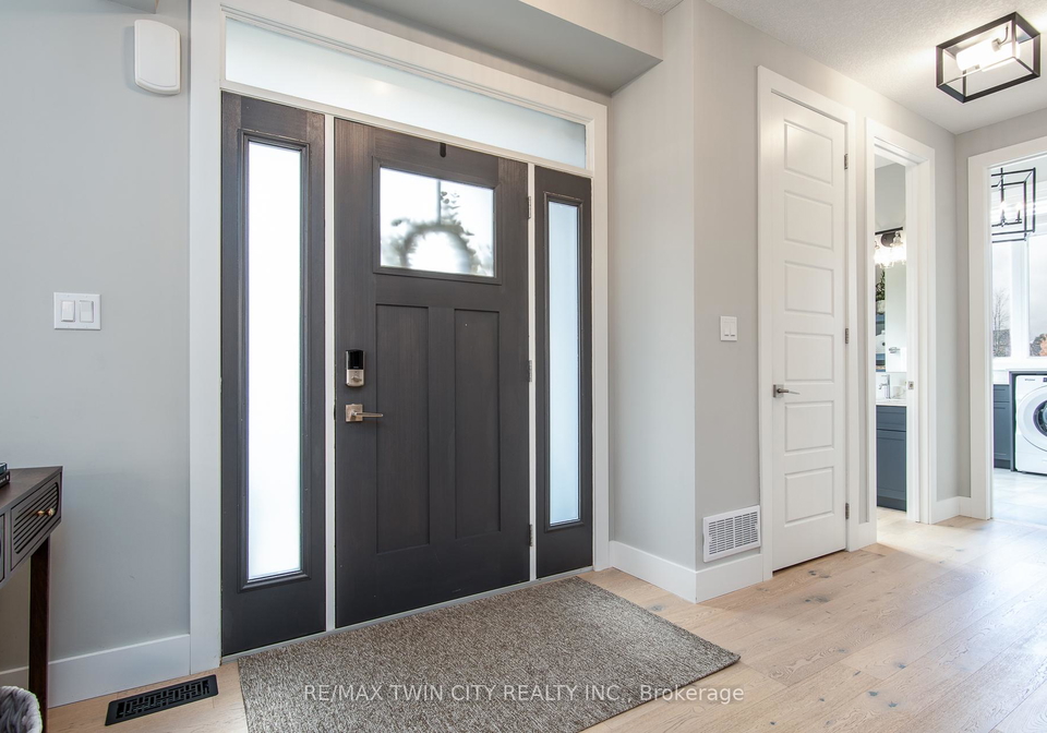 11-galena-street-wellesley-ontario-x13086316