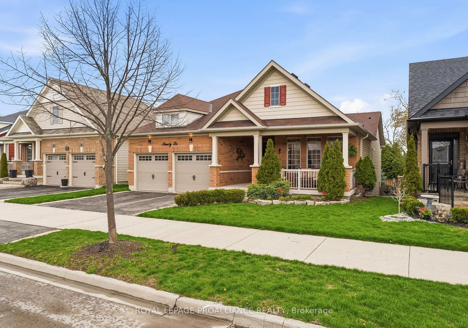 96-white-drive-port-hope-ontario-x13086438