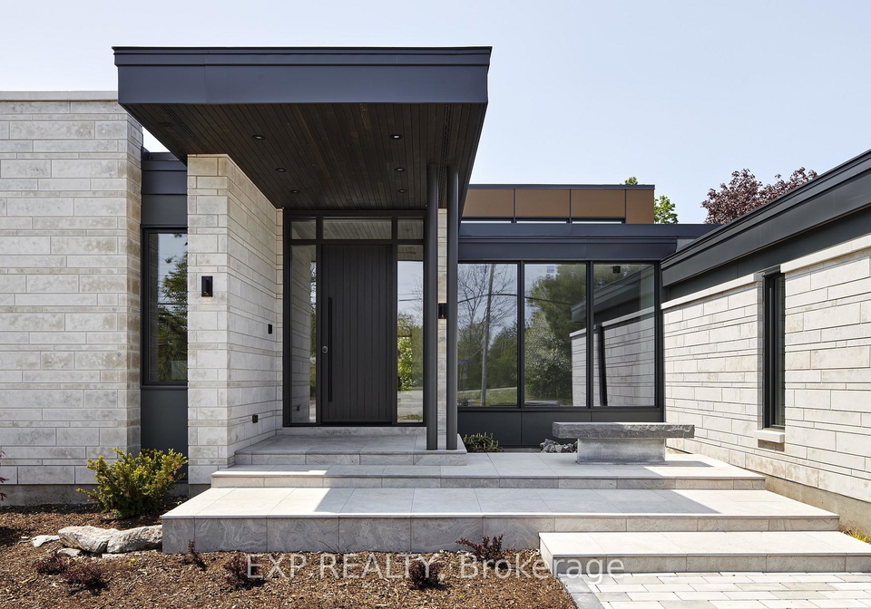 32-clovelly-road-ottawa-ontario-x13086500