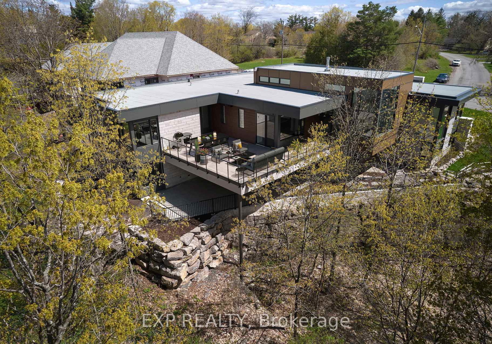 32-clovelly-road-ottawa-ontario-x13086500