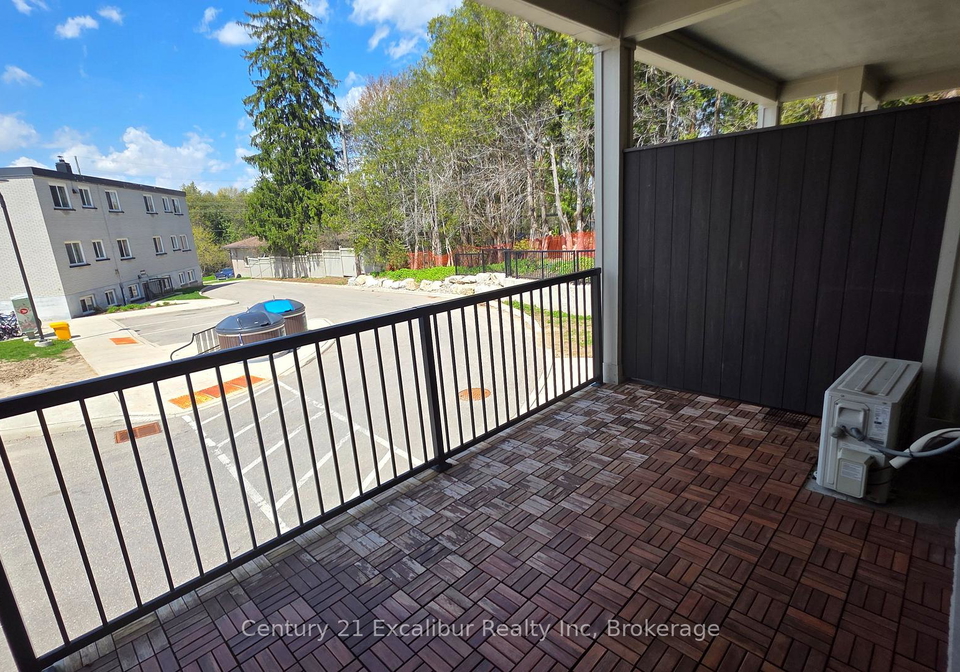 360-queen-street-e-centre-wellington-ontario-x13086572