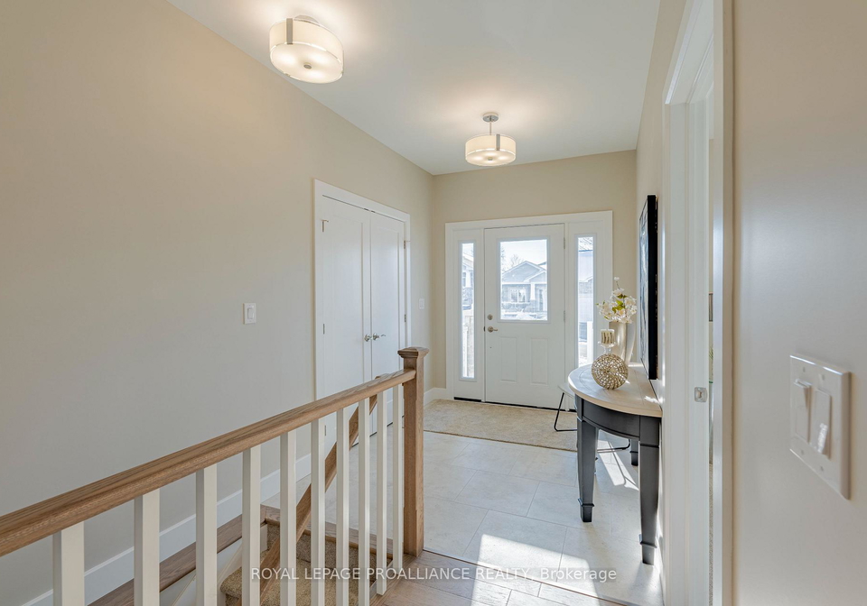 31-douglas-marshall-crescent-brockville-ontario-x13087006