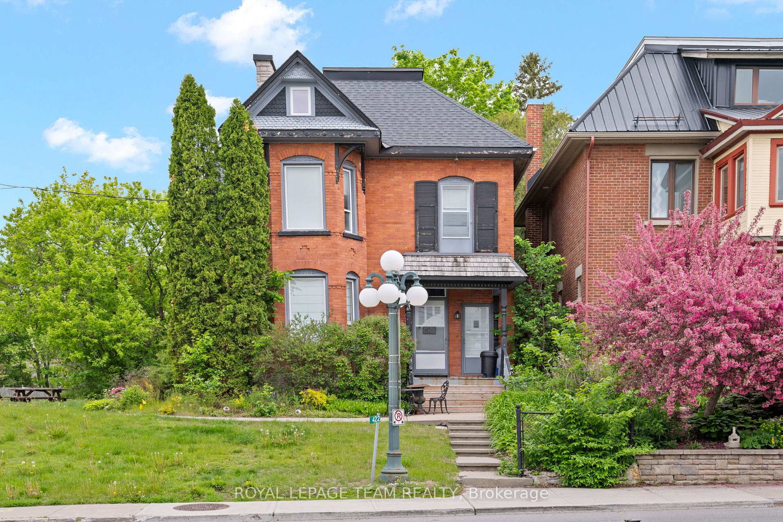 422-donald-b-munro-drive-ottawa-ontario-x13087310