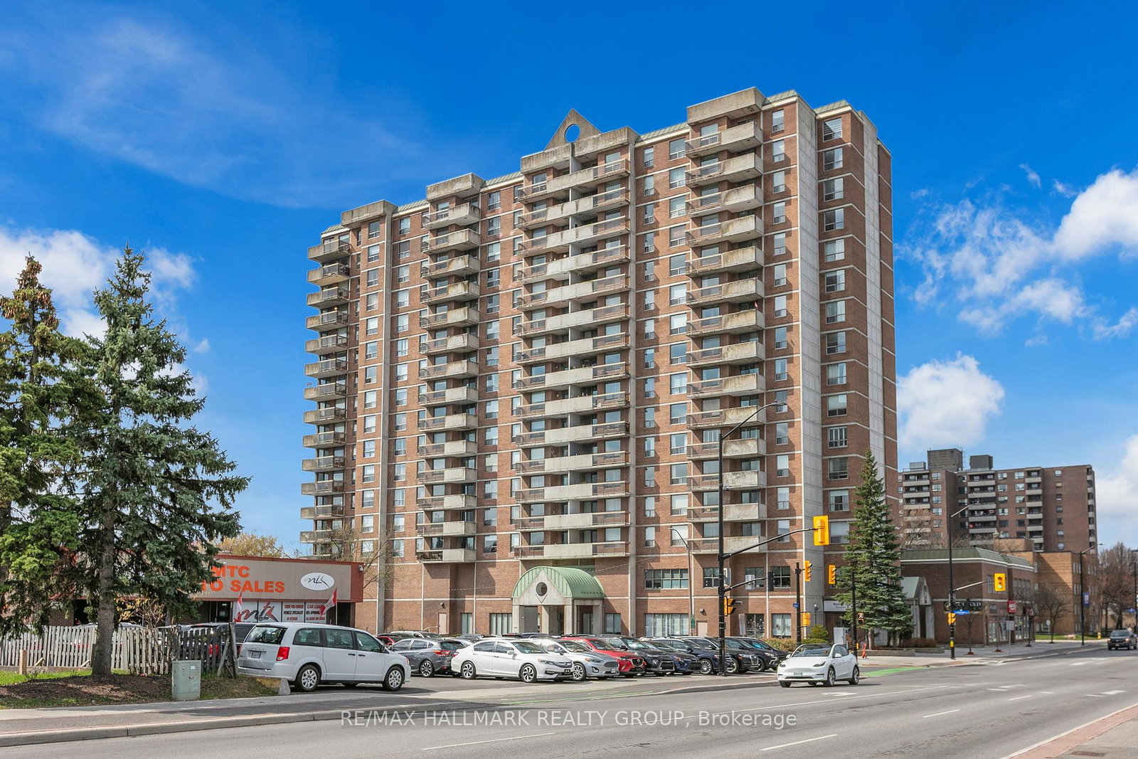 200-lafontaine-avenue-e-ottawa-ontario-x13087572