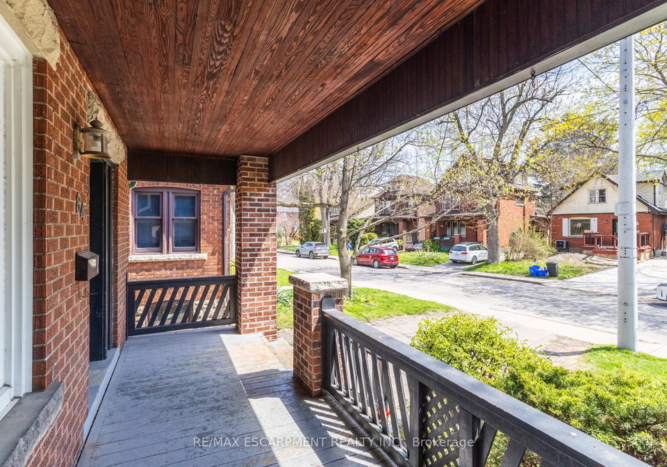 84-south-oval-hamilton-ontario-x13087590