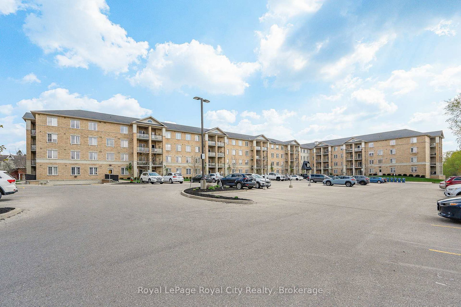 1077-gordon-street-guelph-ontario-x13087686
