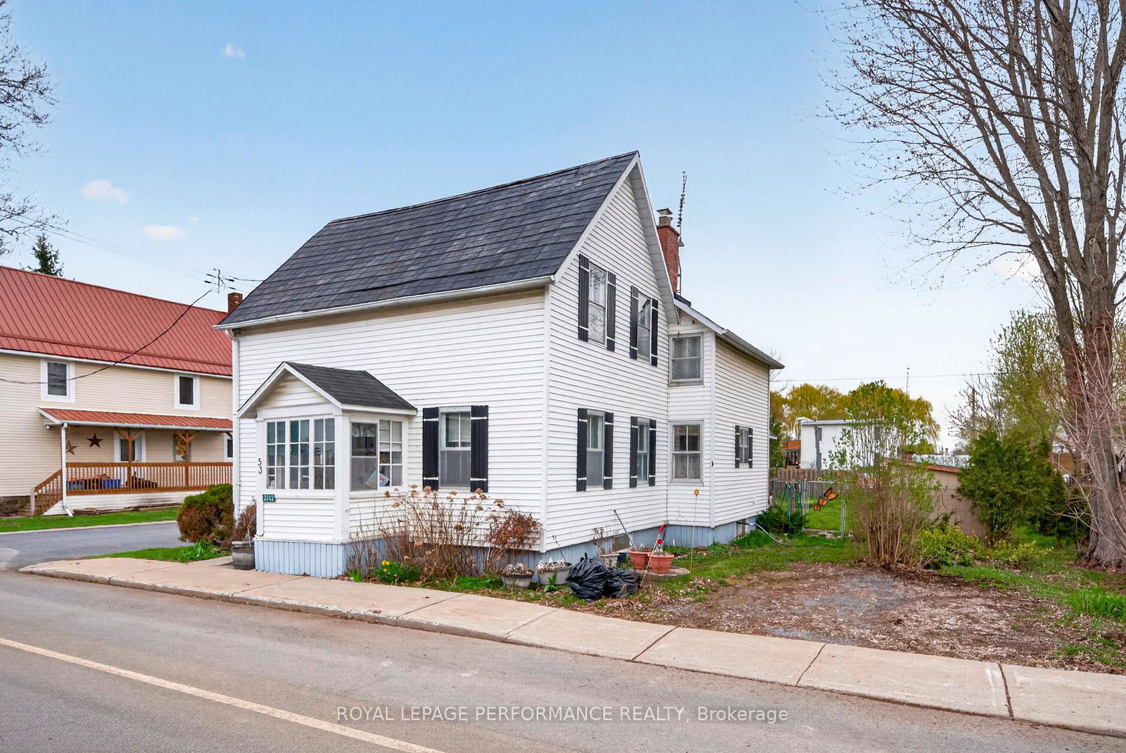 3242-avonmore-main-street-north-stormont-ontario-x13087786