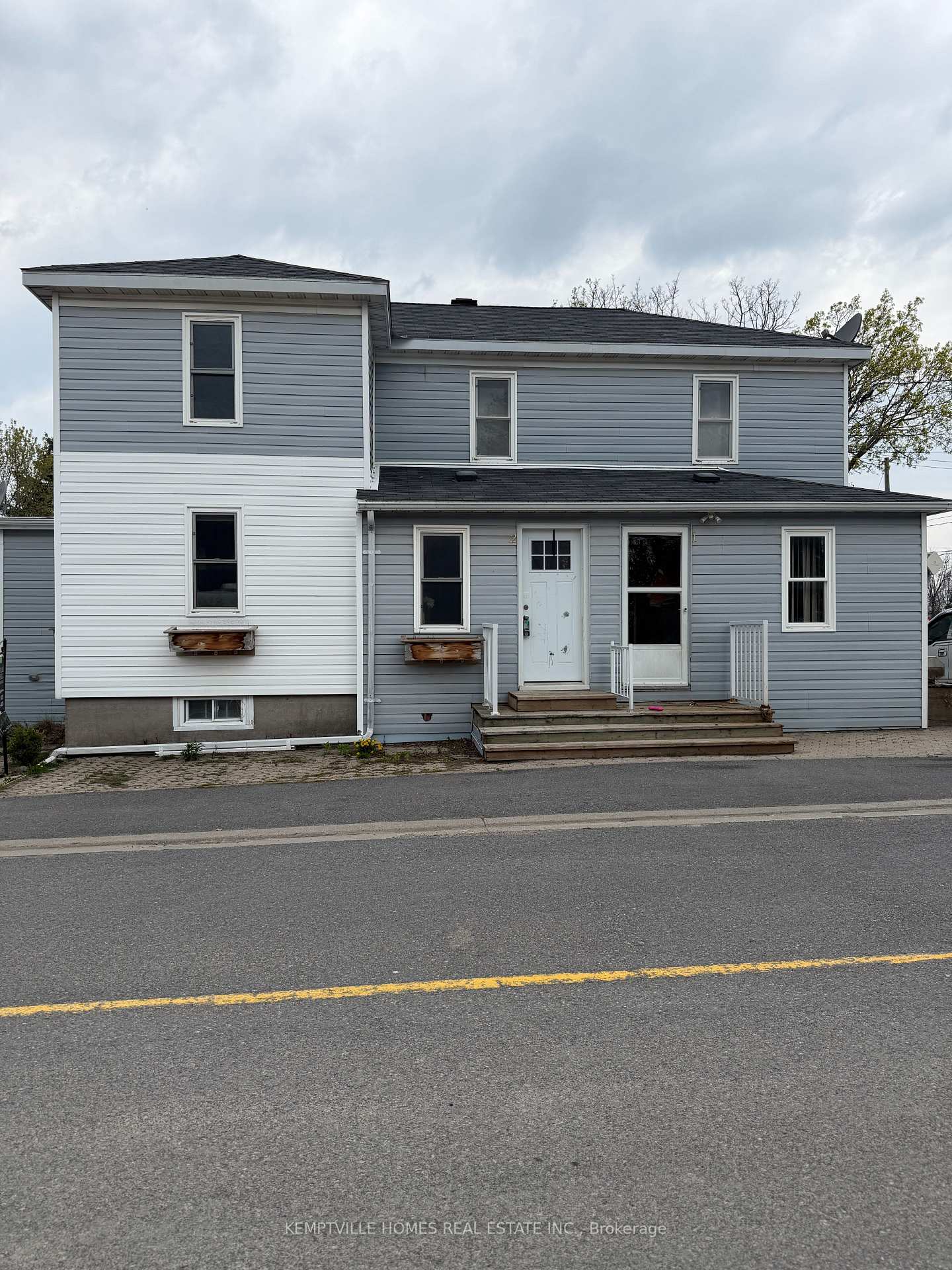 803-st-lawrence-street-prescott-ontario-x13087816