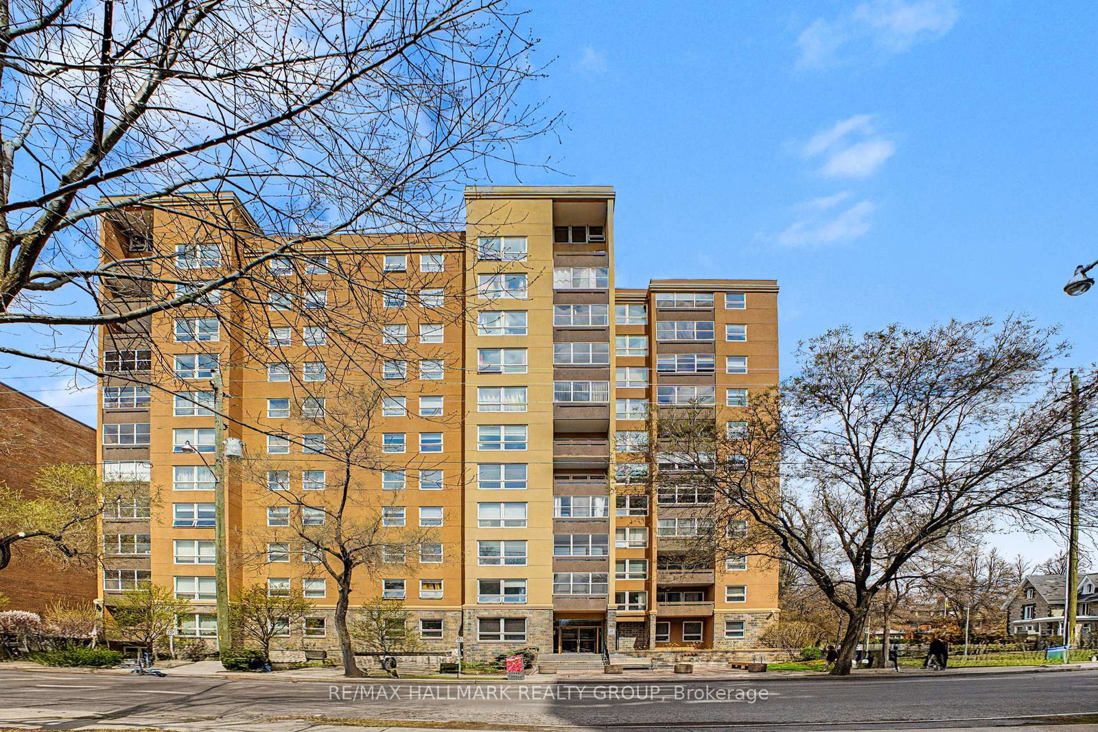 373-laurier-avenue-e-ottawa-ontario-x13087910