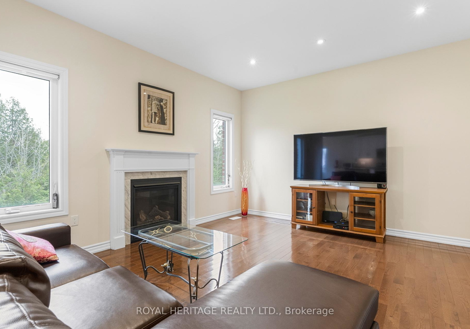 141-springdale-drive-kawartha-lakes-ontario-x13088120