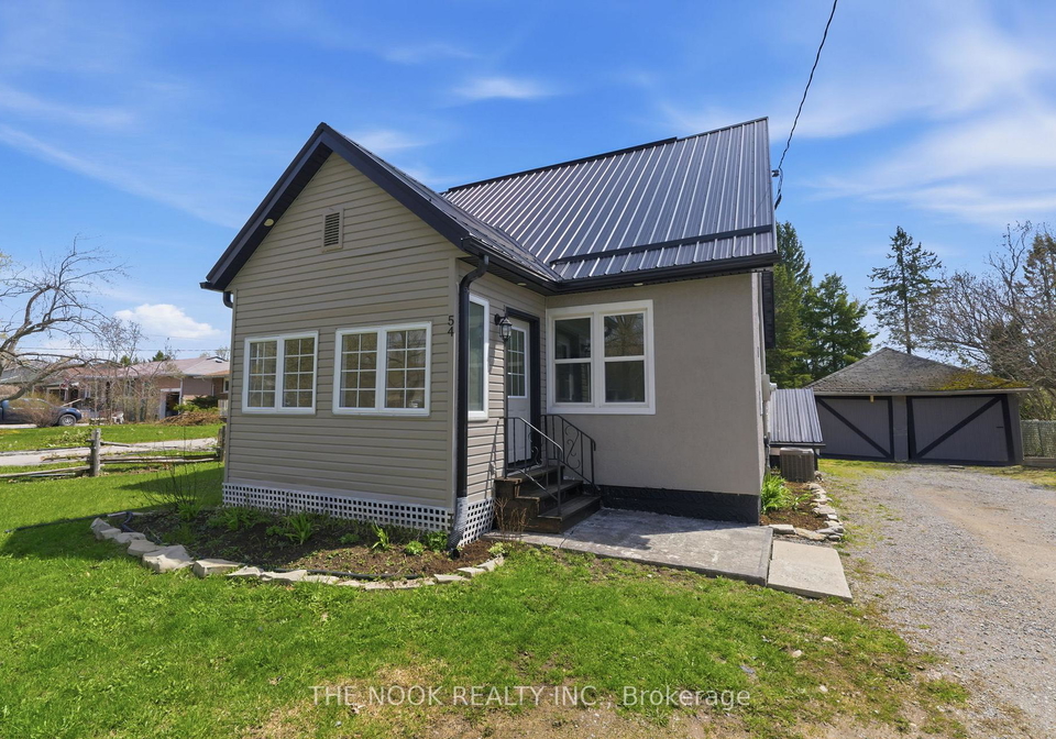 54-clifton-street-kawartha-lakes-ontario-x13088294