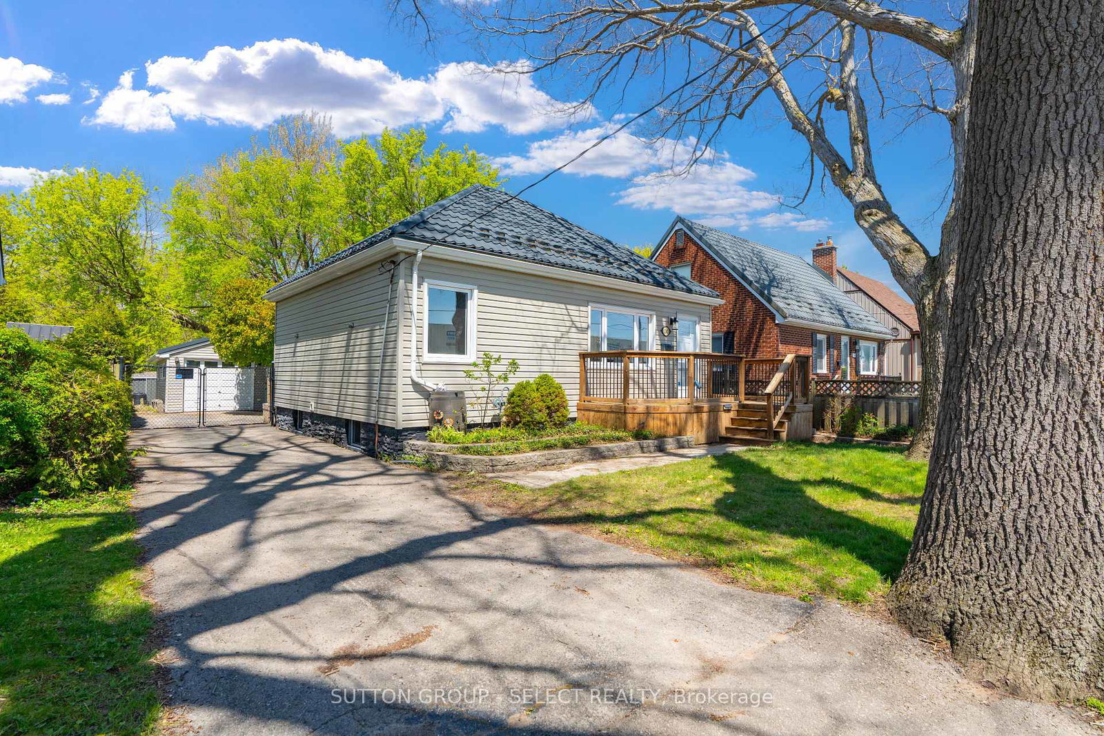 1242-brydges-street-london-east-ontario-x13088310