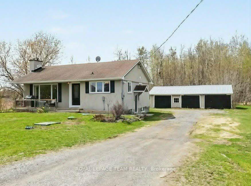 1246-south-gower-drive-north-grenville-ontario-x13088314