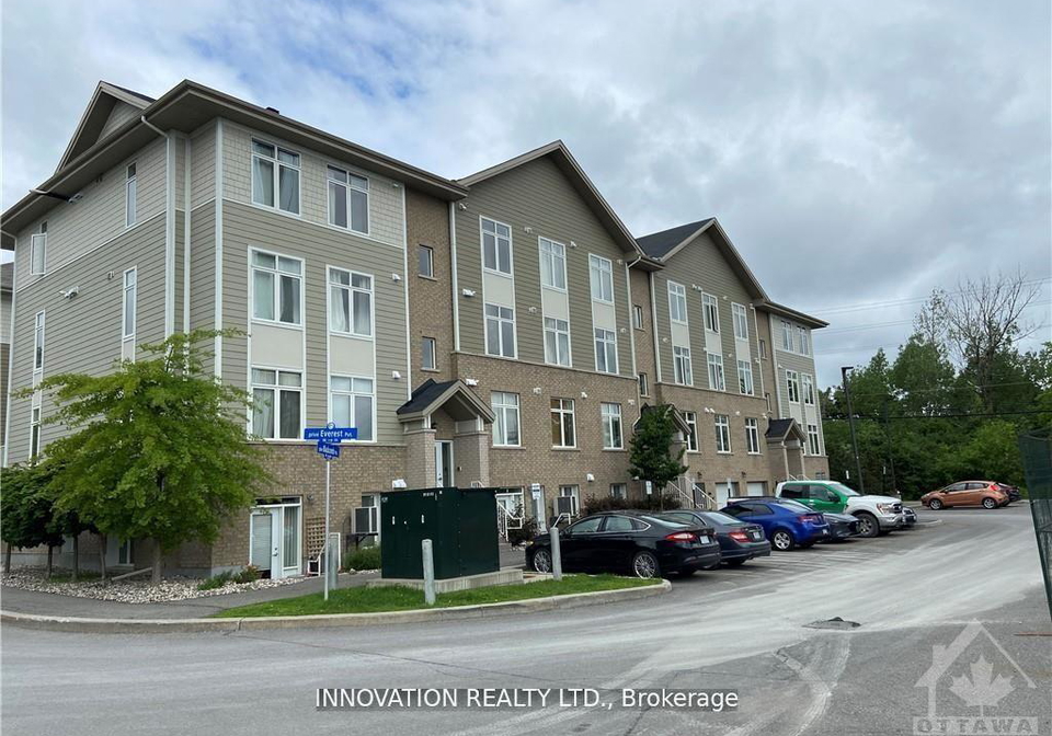 857-blackcomb-private-ottawa-ontario-x13088334