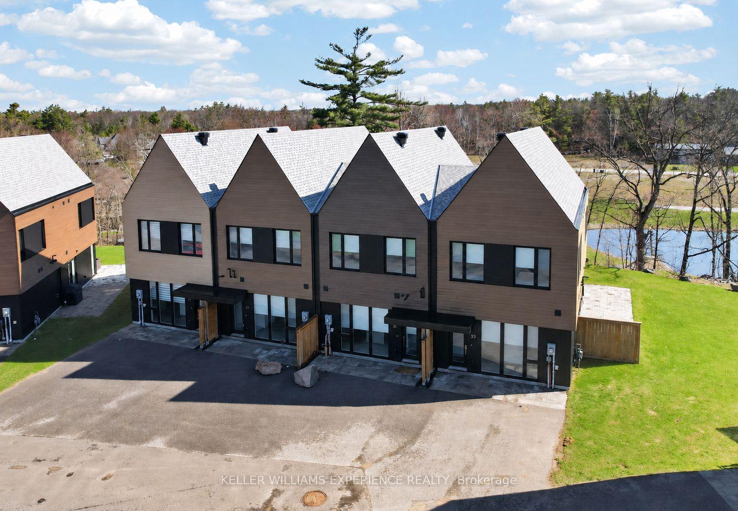 31-rockmount-crescent-gravenhurst-ontario-x13088448