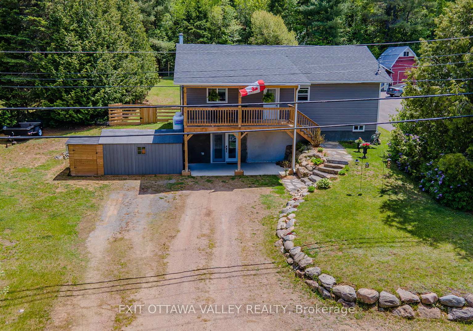 39090-combermere-road-madawaska-valley-ontario-x13088570