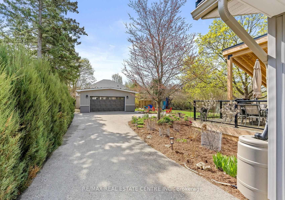 42-ridgeway-avenue-guelph-ontario-x13088682