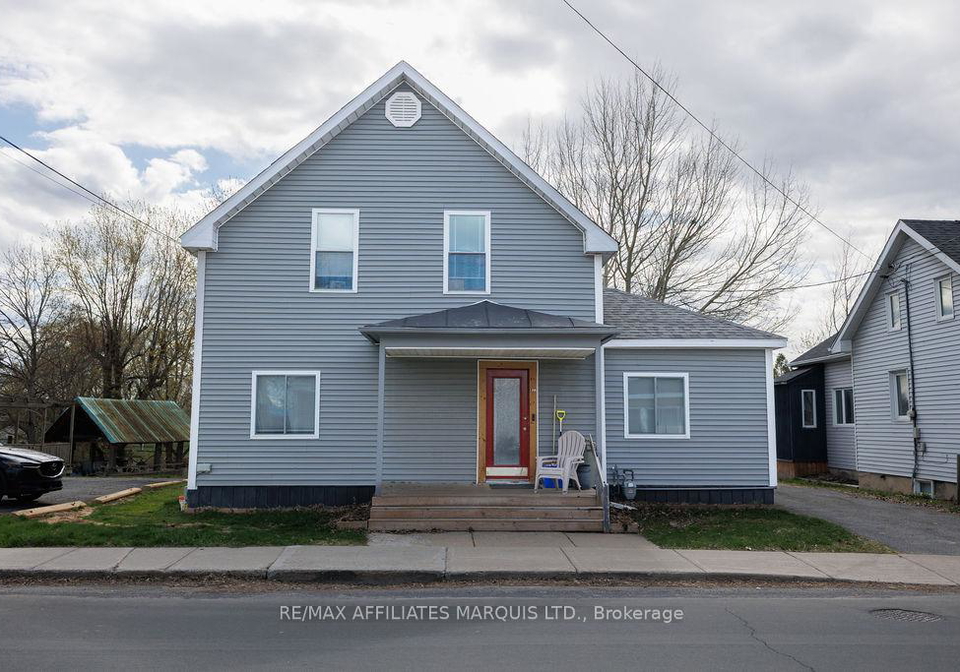 136-alexandria-main-street-s-north-glengarry-ontario-x13088706