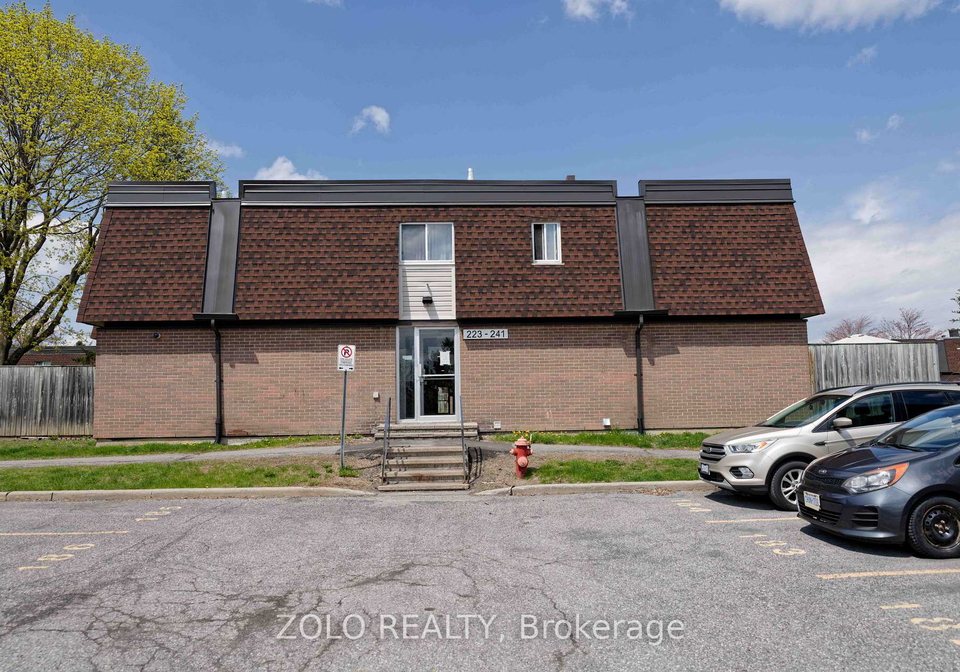 241-ridgepark-private-ottawa-ontario-x13089034