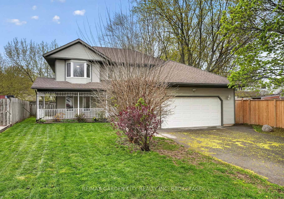 8-christina-court-welland-ontario-x13089108