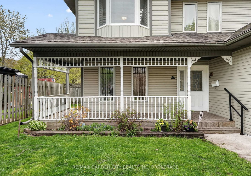8-christina-court-welland-ontario-x13089108