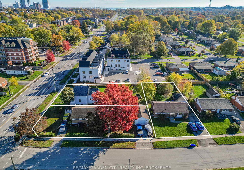 6560-mcleod-road-niagara-falls-ontario-x13089170