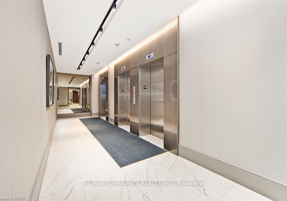 55-duke-street-w-kitchener-ontario-x13089220