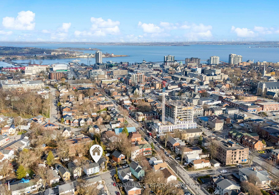 21-main-street-kingston-ontario-x13089242
