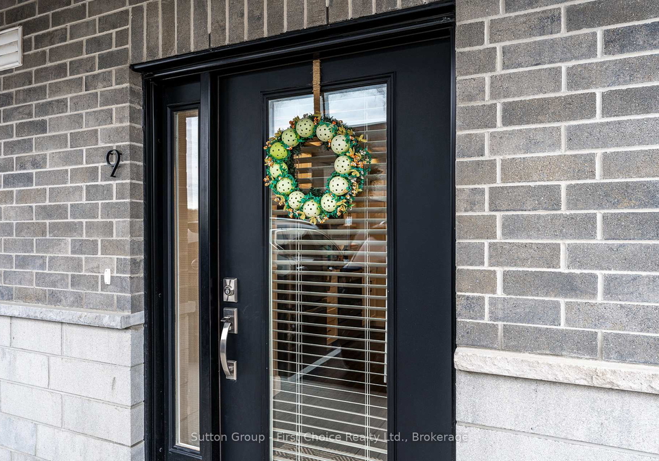 3202-vivian-line-37-stratford-ontario-x13089414