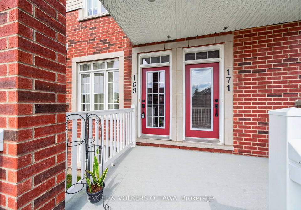 169-eye-bright-crescent-ottawa-ontario-x13089734