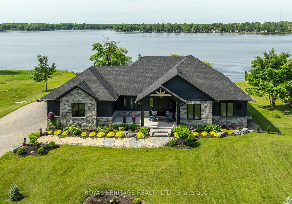 74-fire-route-70-route-trent-lakes-ontario-x13089884