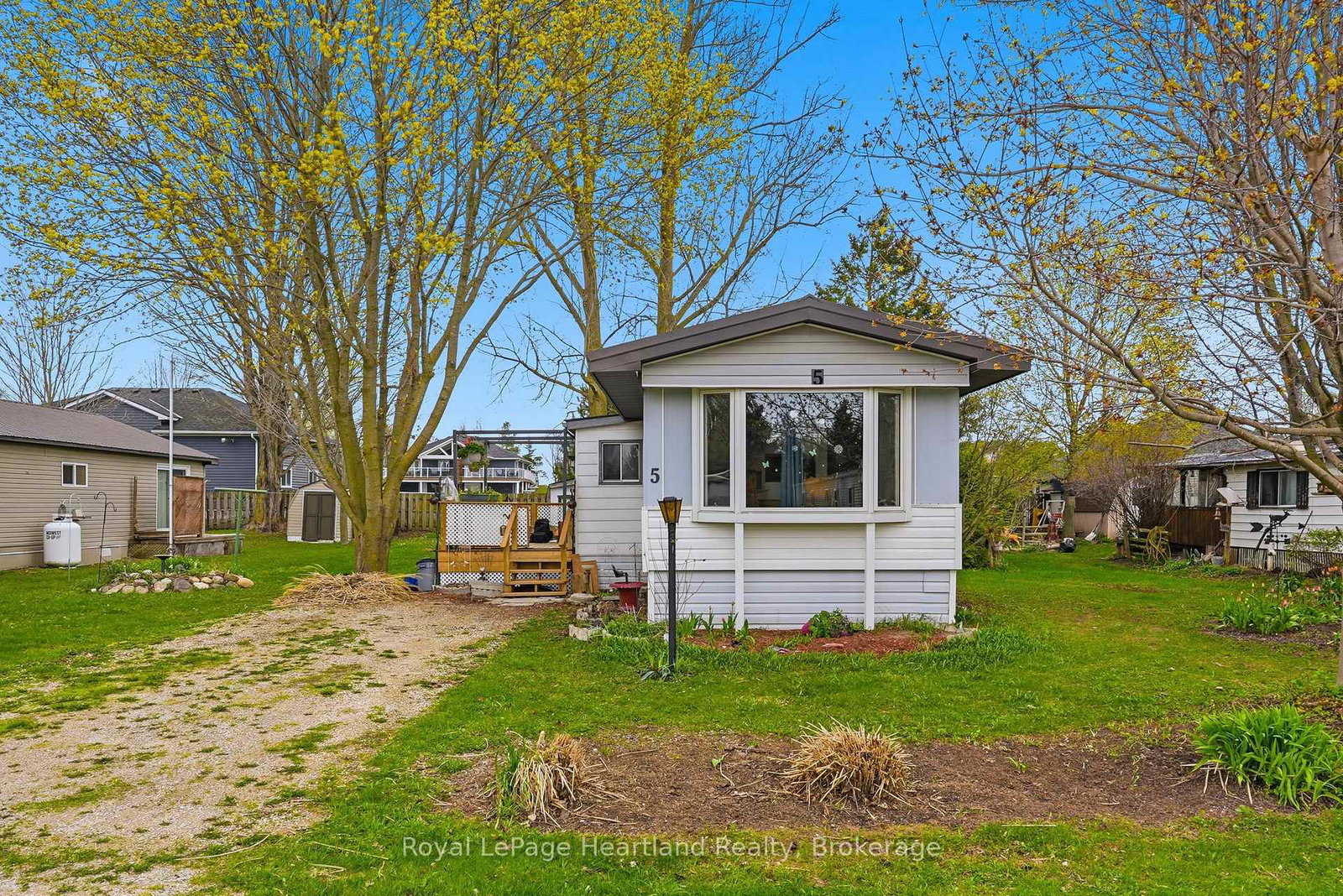 5-trailer-park-road-howick-ontario-x13089960