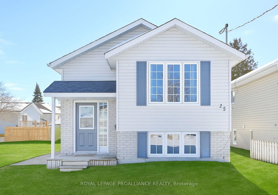 25-metcalfe-street-quinte-west-ontario-x13090018