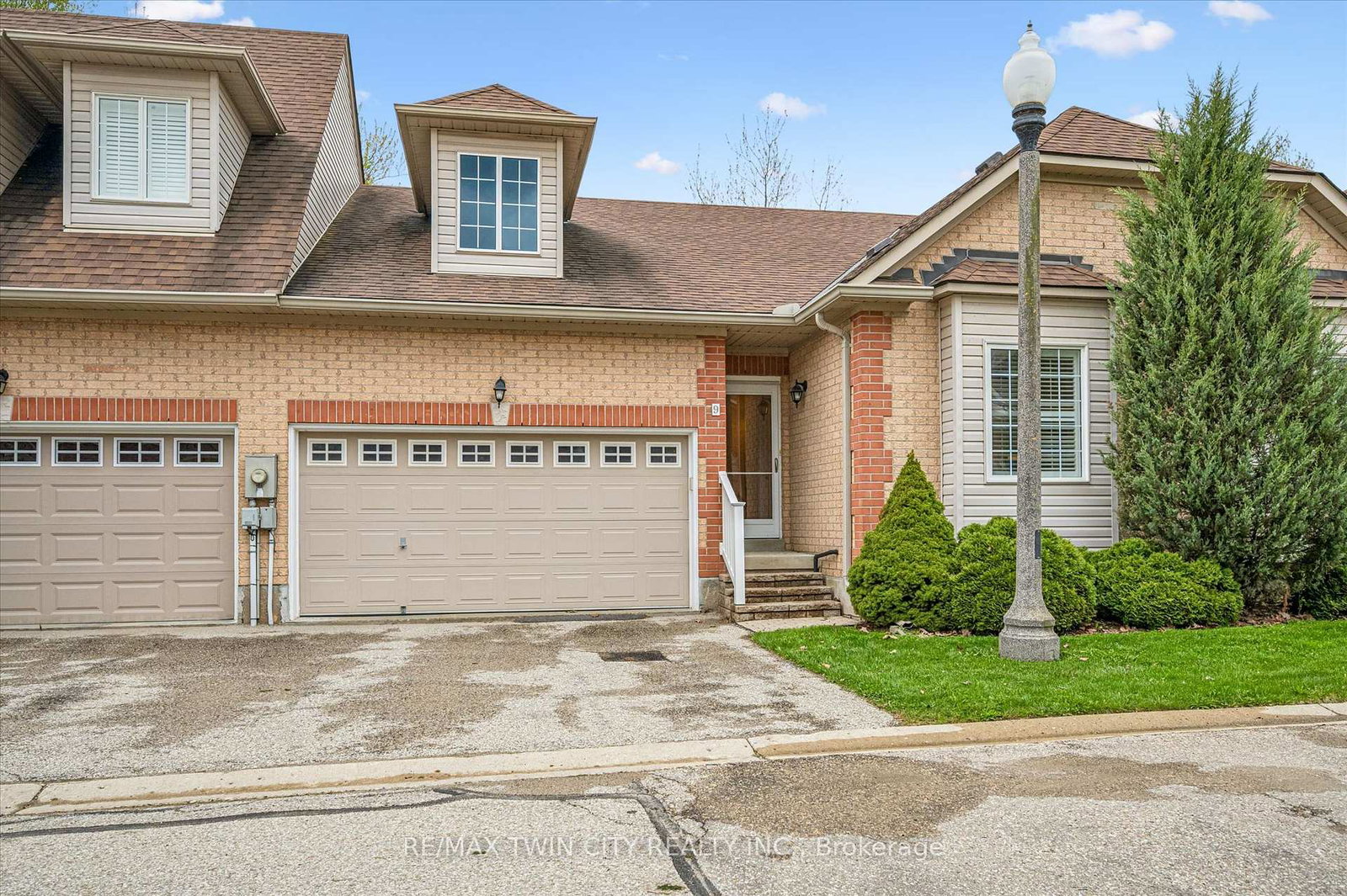 100-idle-creek-drive-kitchener-ontario-x13090146